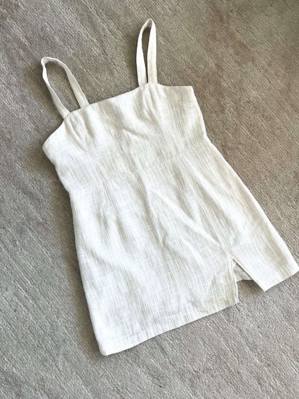 Abercrombie & Fitch - White Textured - Strap Dress - Size Large - Picture 3 of 11